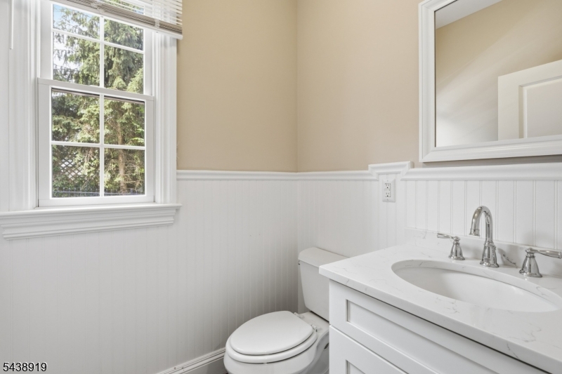 BROWNSTONES AT CALDWELL - Residential