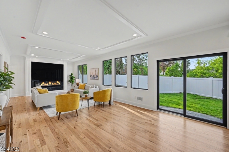 Nomahegan Park - Residential