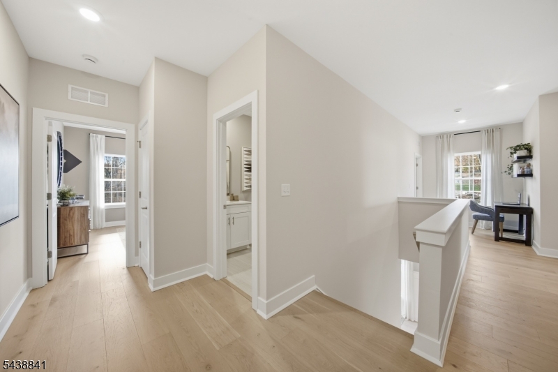The Ridings at Oakland - Residential