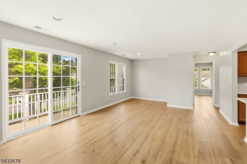 Spring Ridge - Residential