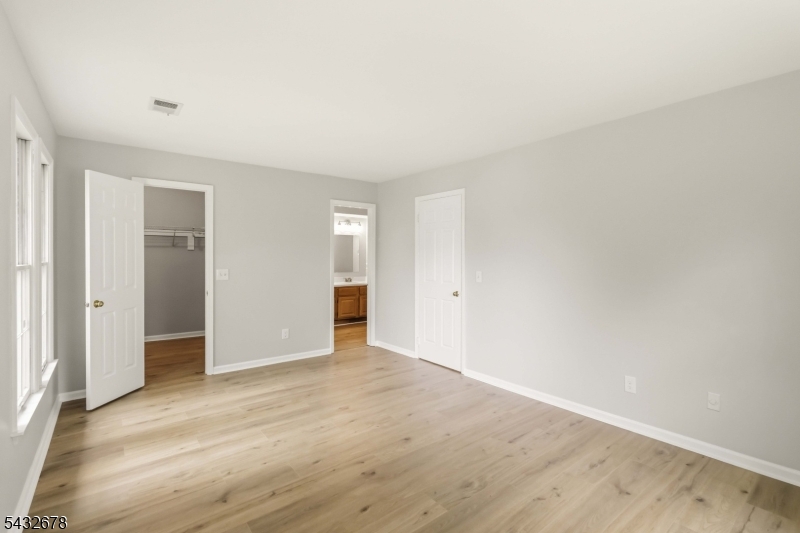 Spring Ridge - Residential