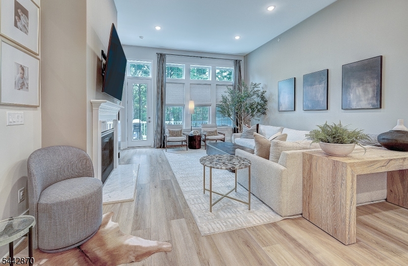 Enclave at Hillandale - Residential