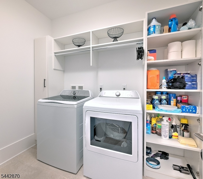 Enclave at Hillandale - Residential