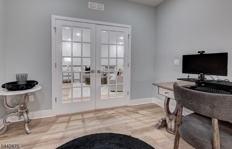 Enclave at Hillandale - Residential