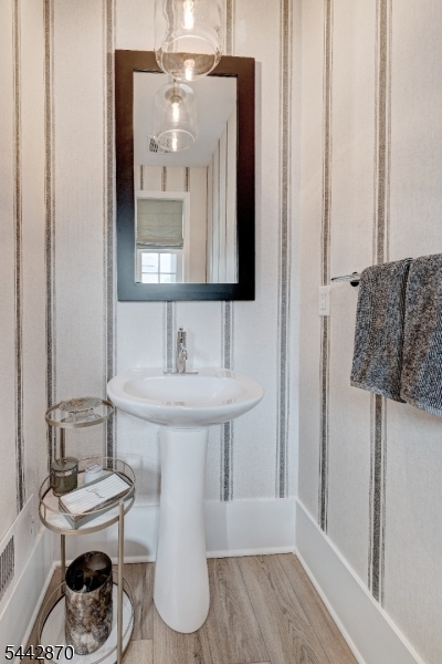 Enclave at Hillandale - Residential