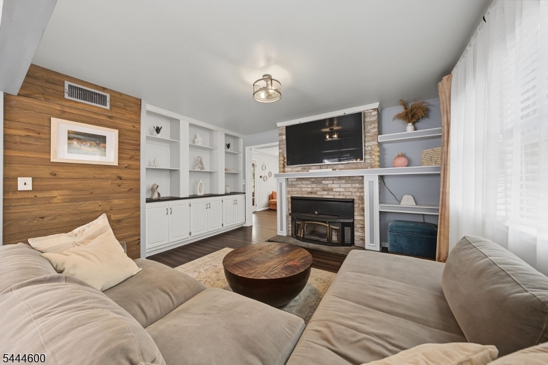 Lake Mohawk - Residential