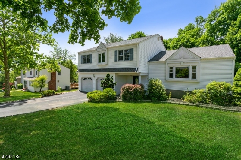 Cedar Knolls - Residential