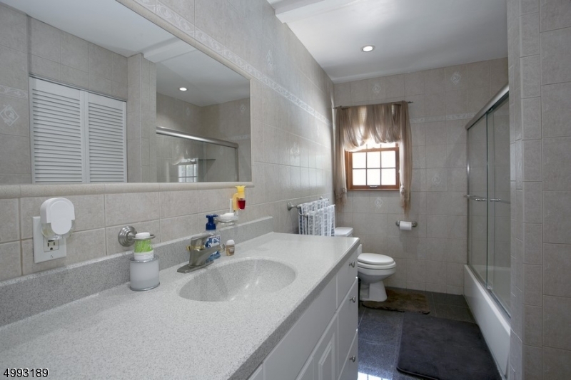 Cedar Knolls - Residential