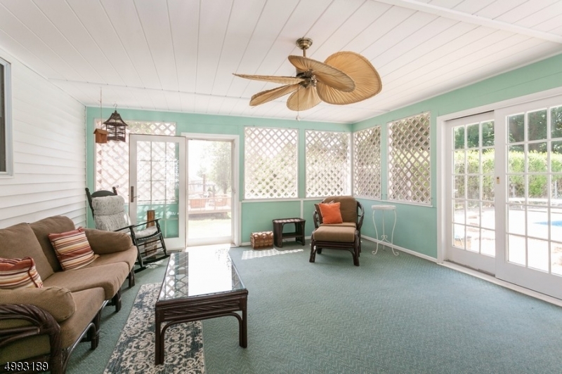 Cedar Knolls - Residential