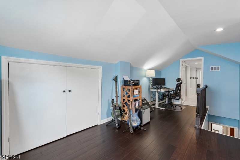 Sunnyside - Residential