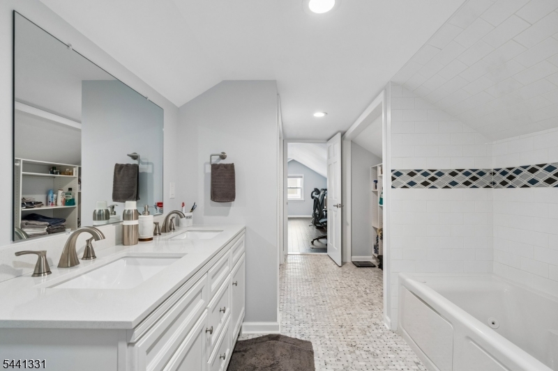 Sunnyside - Residential