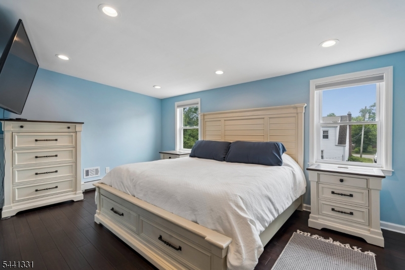 Sunnyside - Residential