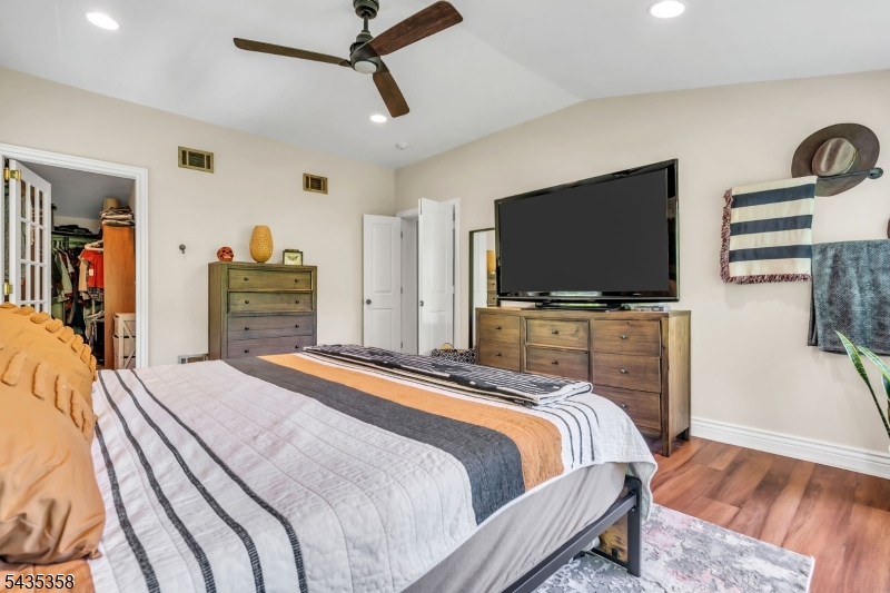 Califon - Residential