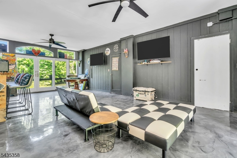 Califon - Residential