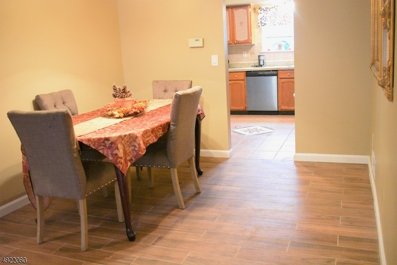 Carriage Homes Quailbrook - Residential