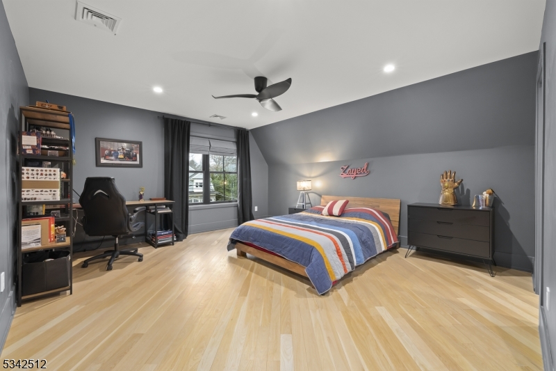 Poet's Section - Residential