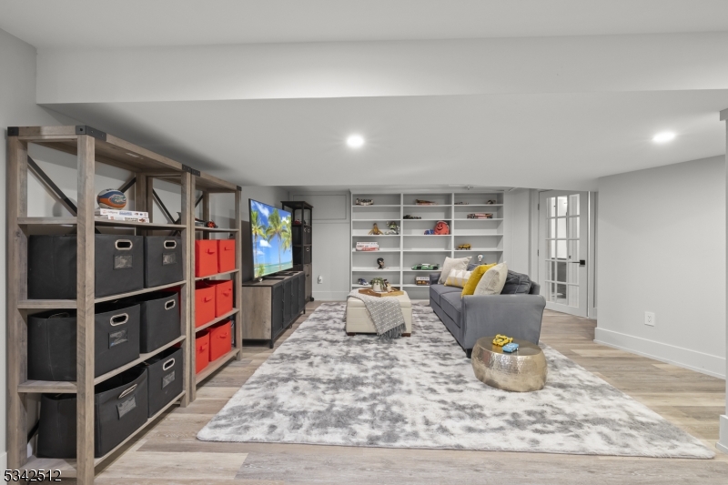 Poet's Section - Residential