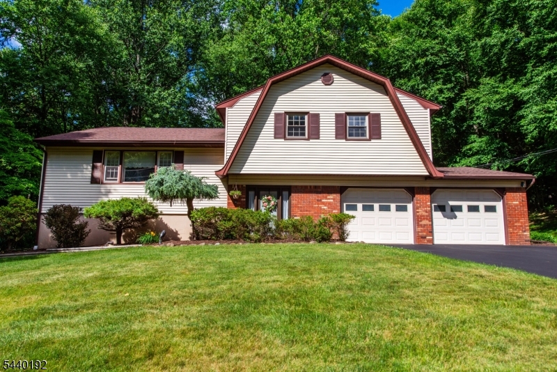 Ringwood Acres - Residential