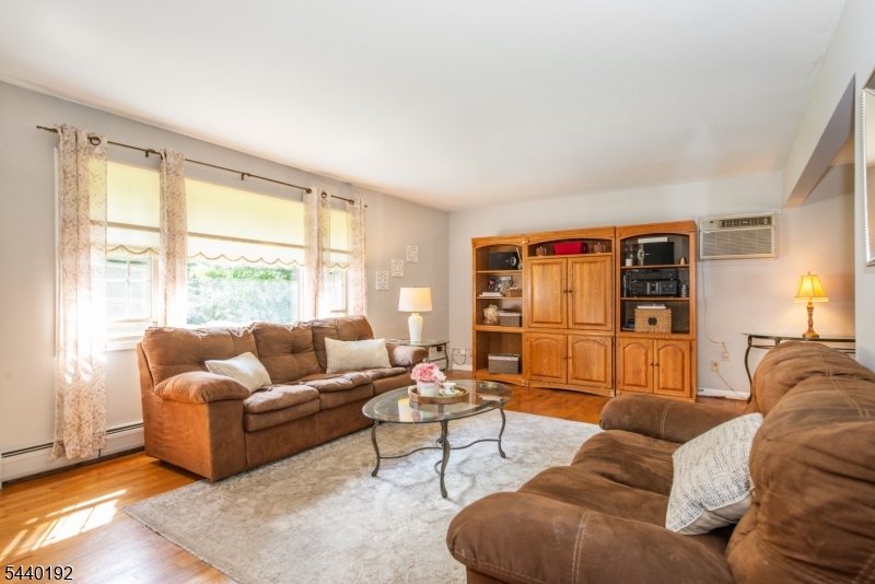 Ringwood Acres - Residential