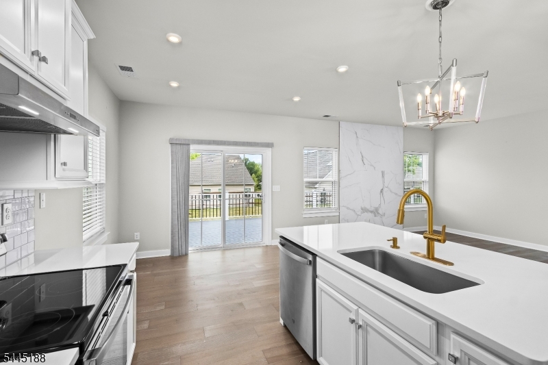 Mansfield Meadows - Residential