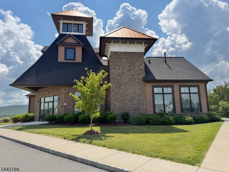 Mansfield Meadows - Residential