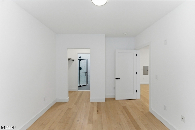 Na - Residential