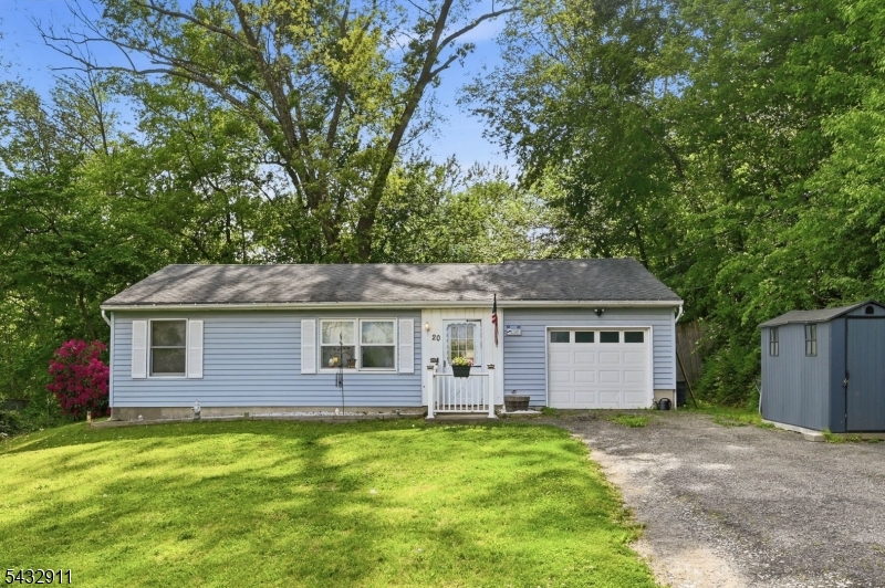 PRICED TO SELL ! THIS ADORABLE 2 BEDROOM RANCH , HAS GREY VINYL SIDING, AND 1 CAR GARAGE (NEW DOOR),   NEWER FURNACE (2023), NEWER HOT WATER HEATER (2022), COMFORTABLE LIVING ROOM, EAT IN KITCHEN W/ SKYLIGHT, LAUNDRY/ UTILITY ROOM, 2 BEDROOMS AND BATH W/ SKYLIGHT. NICE DECK, FENCED IN BACKYARD, LAKE PRIVILEGES AVAILABLE...