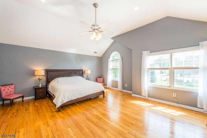 Cedar Knolls - Residential