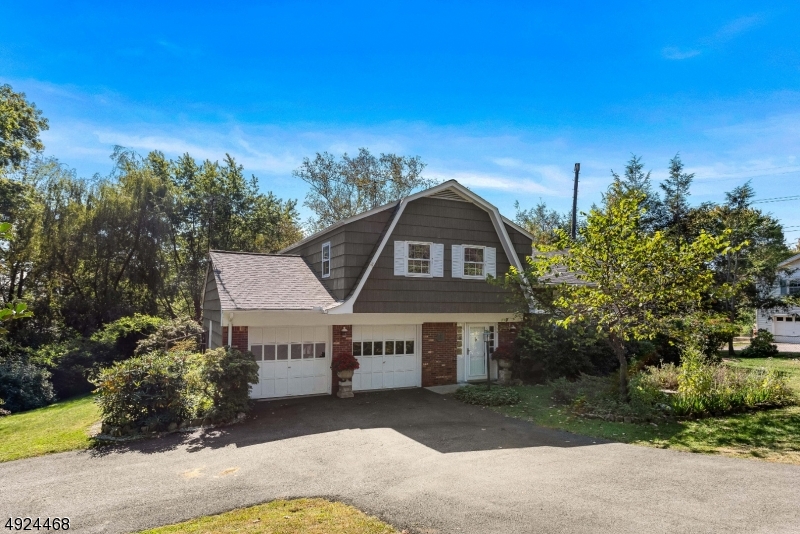 LONG VALLEY - Residential