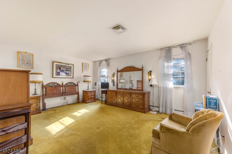 LONG VALLEY - Residential