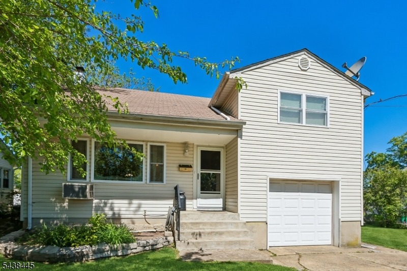 Beautiful split-level home offering spacious living areas, 3 bedrooms, and 2 full bathrooms in a convenient Bayshore location. This well-maintained property features a functional layout with generous room sizes, a full basement, driveway, and garage. Perfect for everyday living and entertaining, with plenty of potential to make it your own. Conveniently located near shopping, dining, parks, marinas, major highways, and NYC transportation. NOT IN FLOOD ZONE.