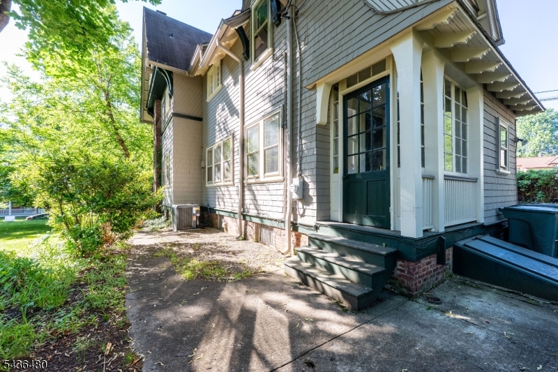 West Montrose - Residential