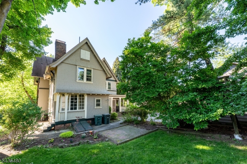 West Montrose - Residential