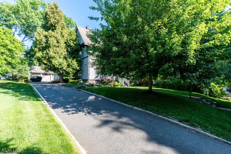 West Montrose - Residential