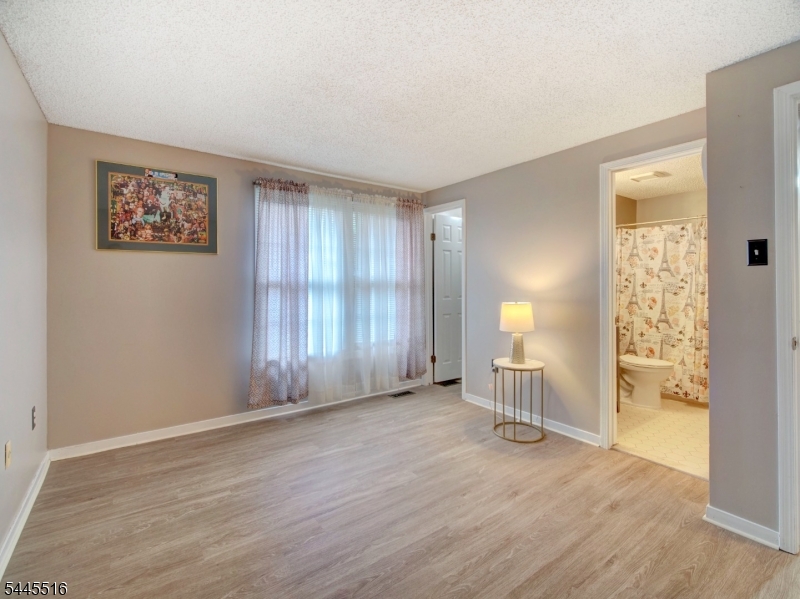Ridge Lane Condominium - Residential
