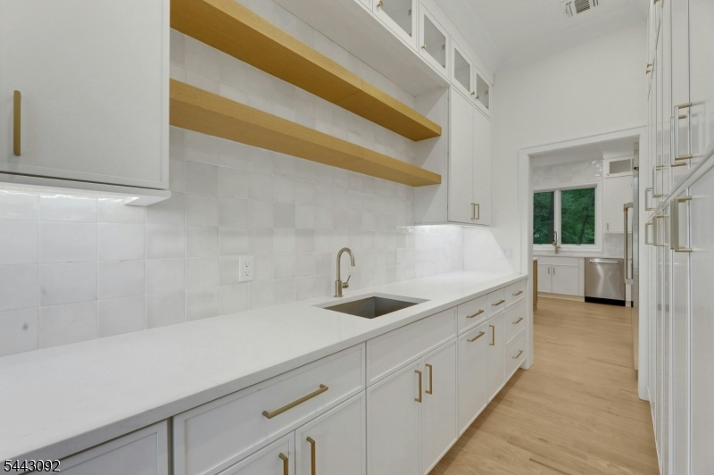 Shadow Lakes - Residential