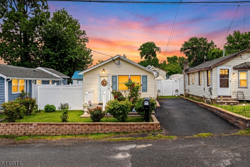 Welcome to 77 Pacific Blvd! This lovingly maintained 3 bedroom, 1 bath home offers comfortable living with a nice size garage and a beautifully kept backyard enclosed by a white vinyl fence. Enjoy being just minutes from the bay, local parks, waterfront activities, shopping, dining, and convenient ferry transportation to New York City. The property is being sold as-is, presenting an excellent opportunity to make it your own while enjoying a fantastic location. Keyport mailing address but is in Old Bridge, section of Middlesex.