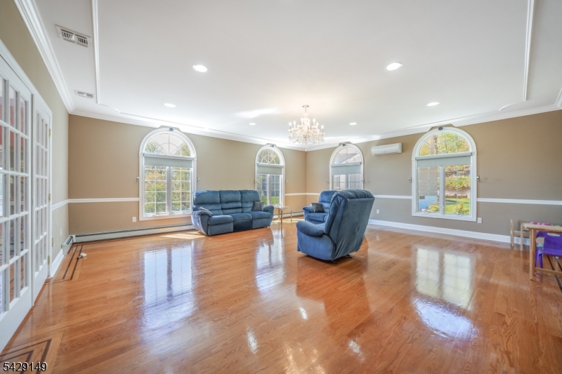 Glenmont Commons - Residential