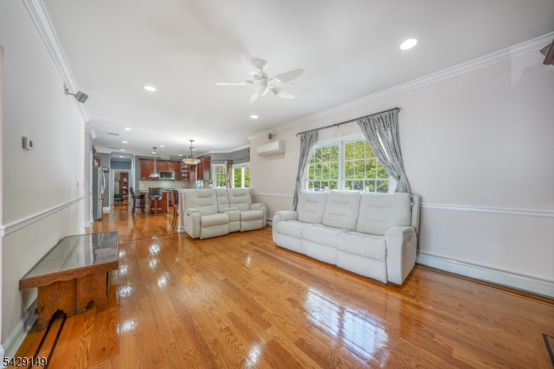 Glenmont Commons - Residential