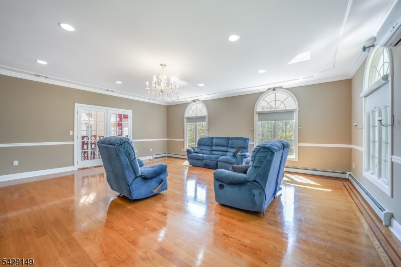 Glenmont Commons - Residential