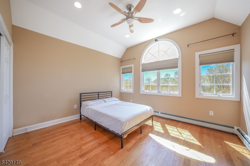 Glenmont Commons - Residential