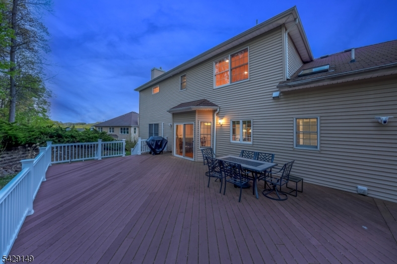 Glenmont Commons - Residential