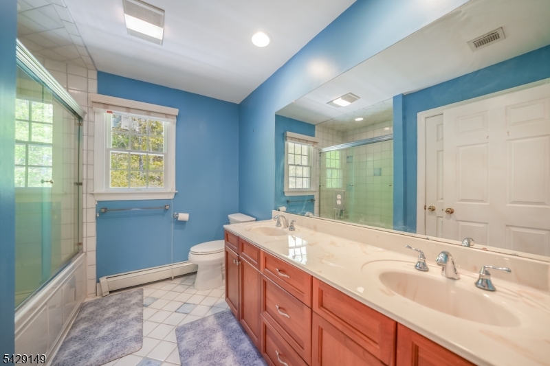 Glenmont Commons - Residential