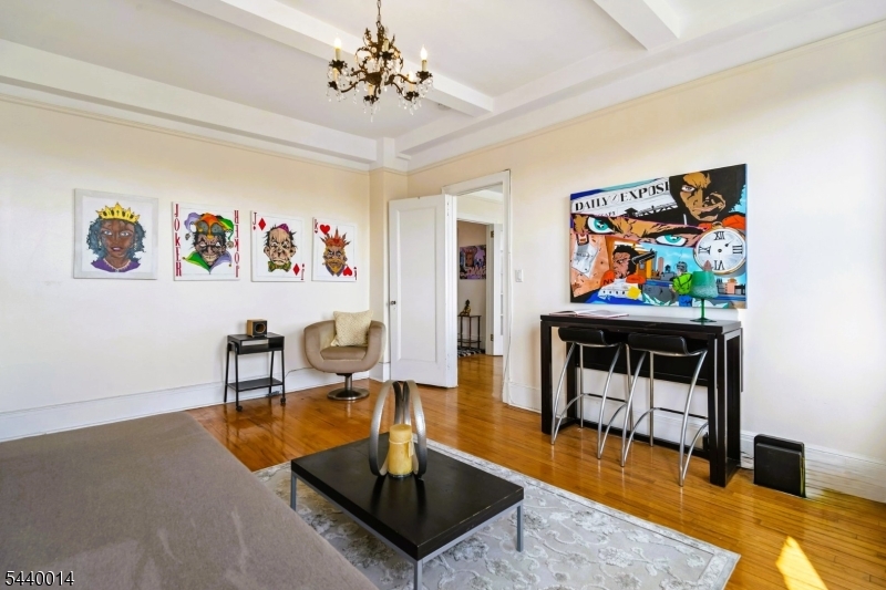 Forest Hill - Residential