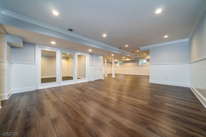 Rolling Hill - Residential