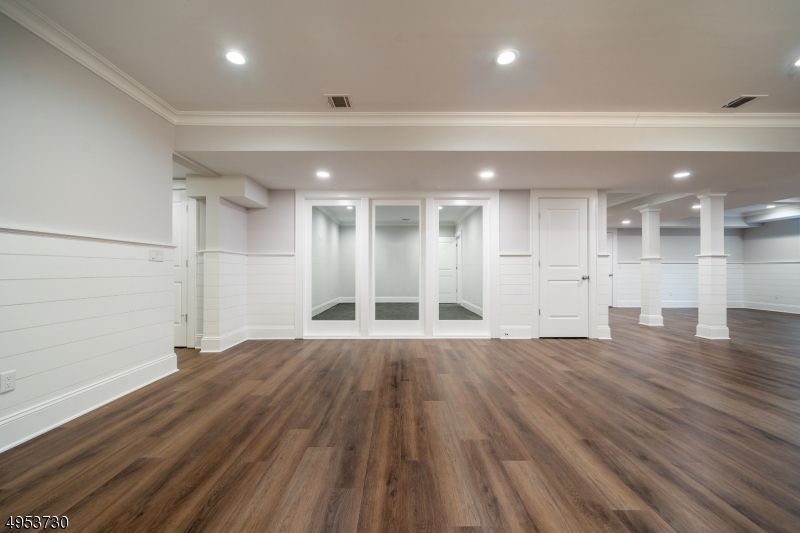 Rolling Hill - Residential
