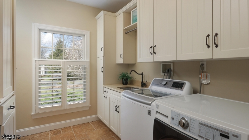 Winding Ridge - Residential