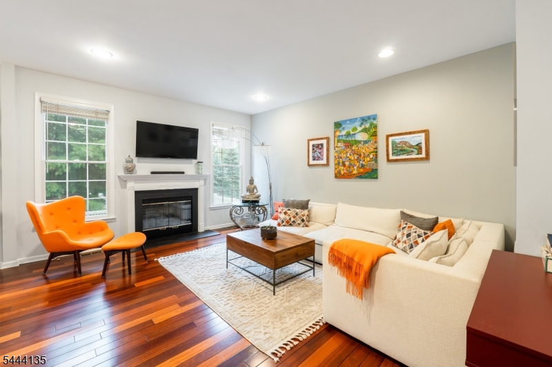 Patriot Hill - Residential