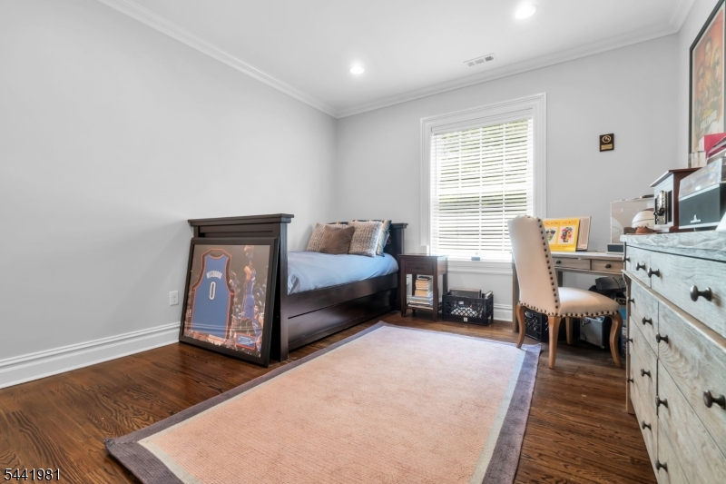 Rolling Hill - Residential