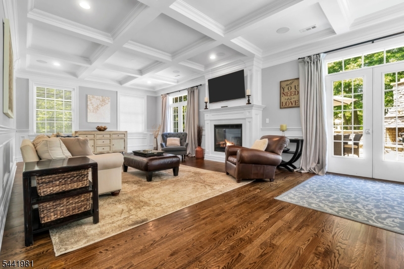 Rolling Hill - Residential